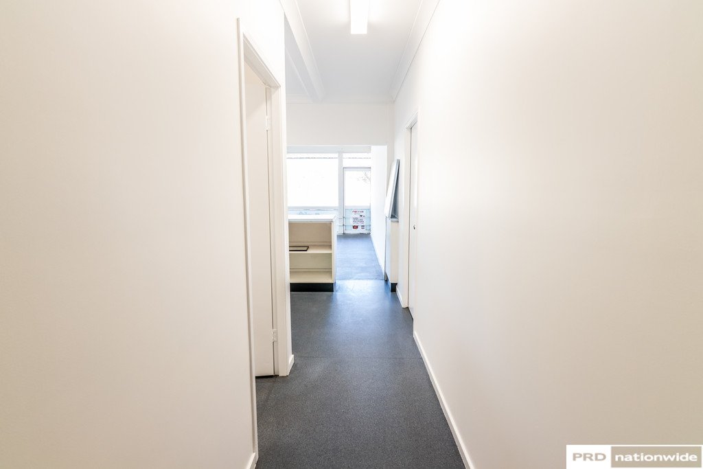 Unit 2, 20 Crown Street TAMWORTH 6