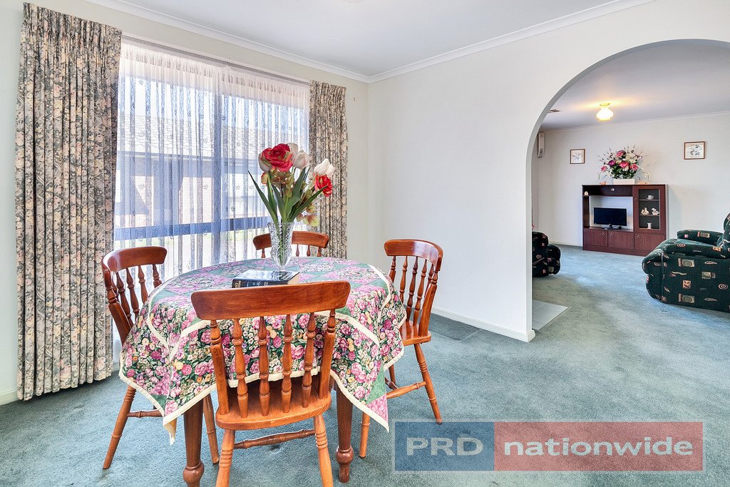 Unit 2, 27 Clunes Road CRESWICK 4