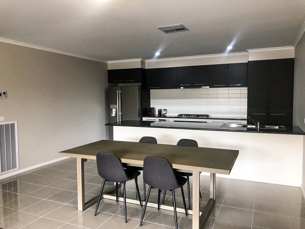 Unit 2, 27A Water Street BROWN HILL 2