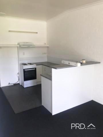 Unit 2, 36 Sandwych Street WENTWORTH 4