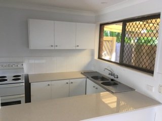 Unit 2 41 Seashell Avenue MERMAID BEACH 4