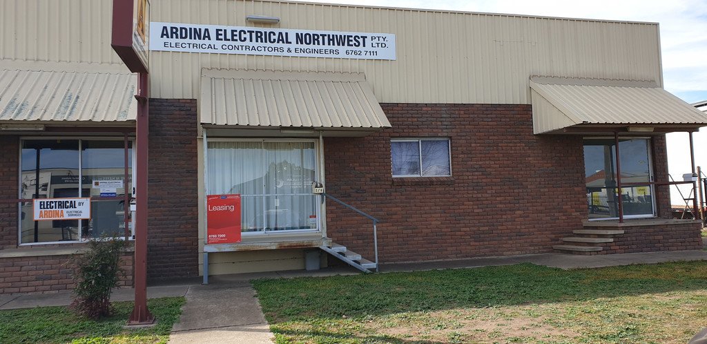 Unit 2, 6-10 Denison Street TAMWORTH 1