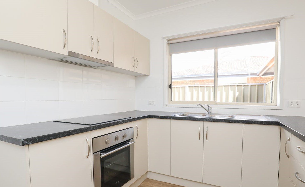 Unit 2, 75 Chaffey Avenue MILDURA 7