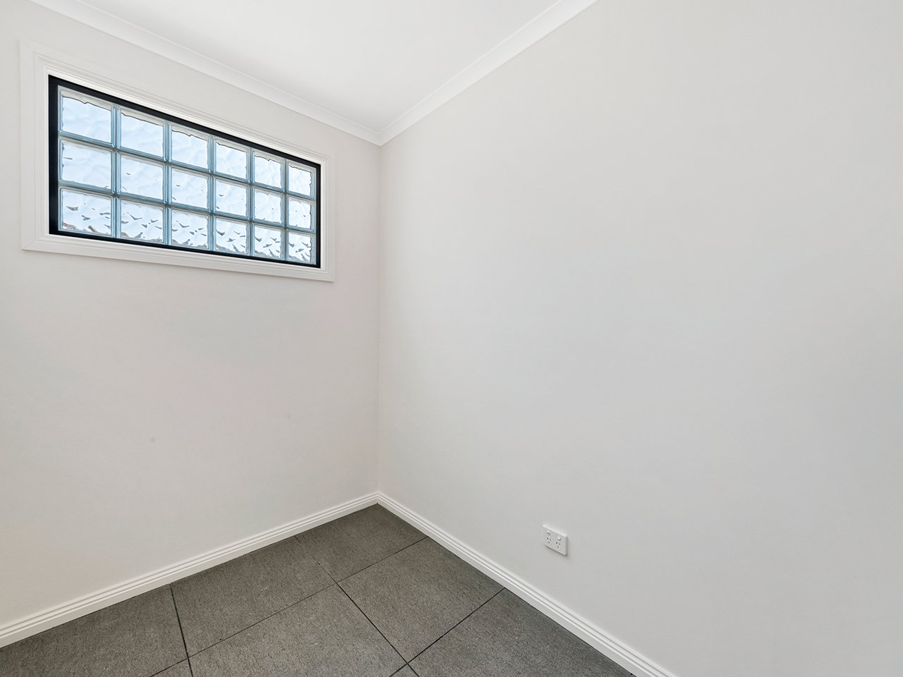 Unit 2/10 Bowden Street GLENORCHY 14