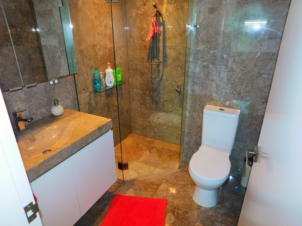 Unit 2/106 The Esplanade BURLEIGH HEADS 8