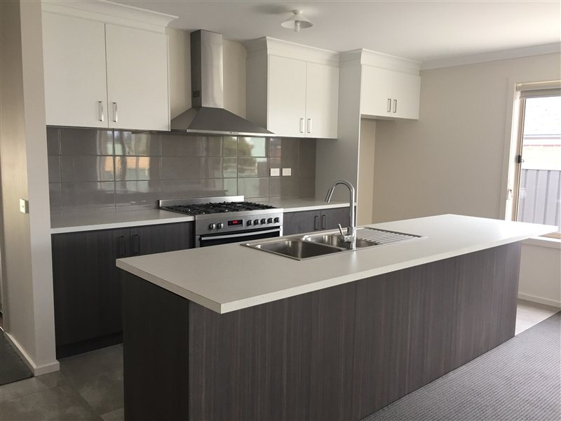 Unit 2/21 Wood Street NORTH BENDIGO 2