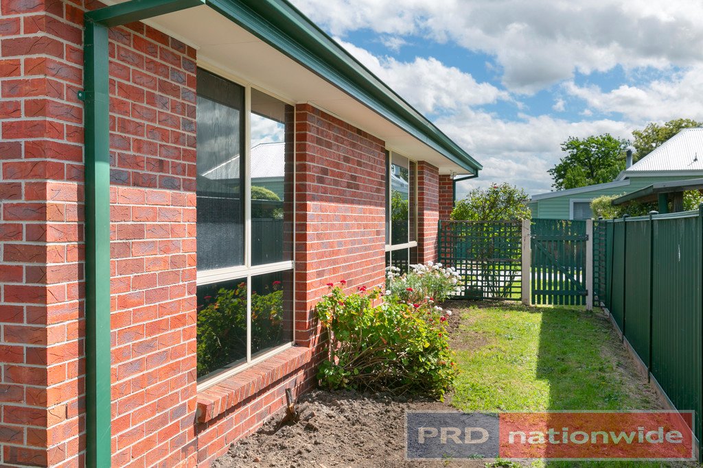 Unit 2/232 Humffray Street North BROWN HILL 10