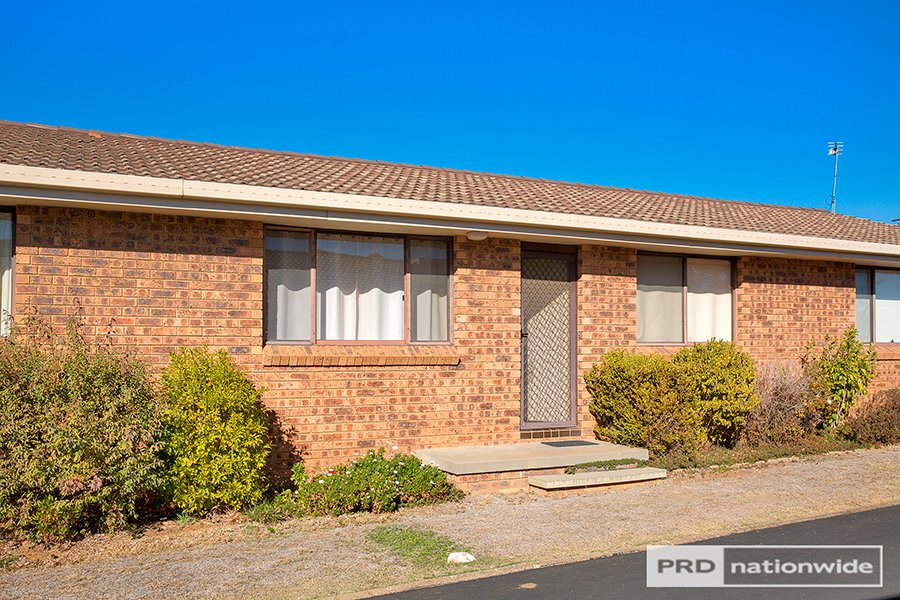 Unit 2/257 Goonoo Goonoo Road TAMWORTH 1