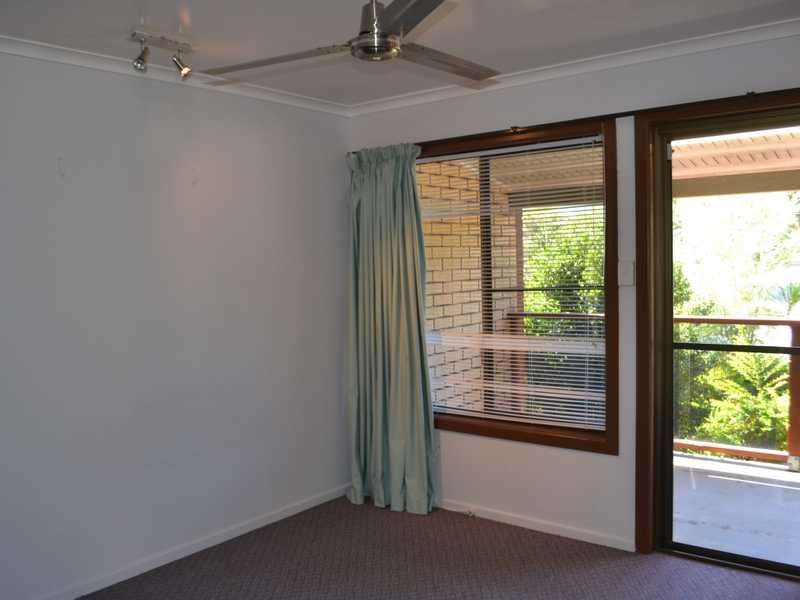 Unit 2/26 Beach Avenue TANNUM SANDS 5