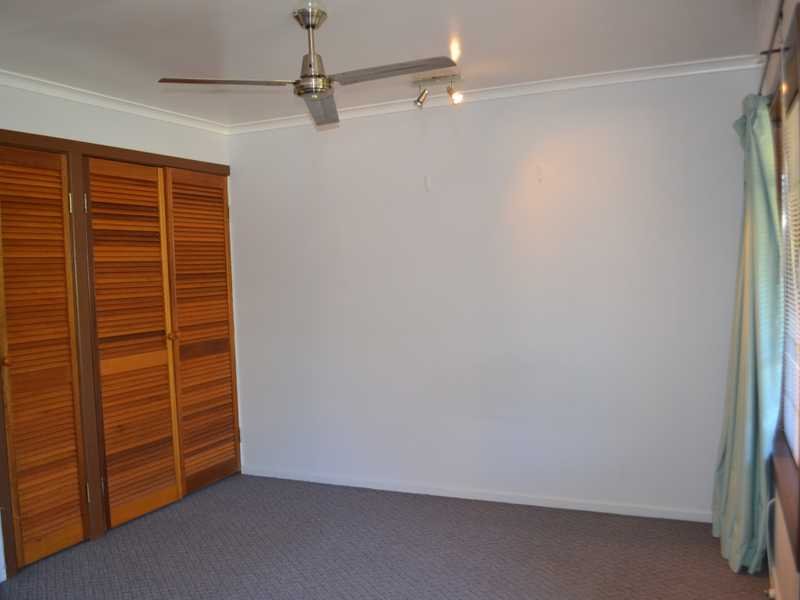 Unit 2/26 Beach Avenue TANNUM SANDS 6