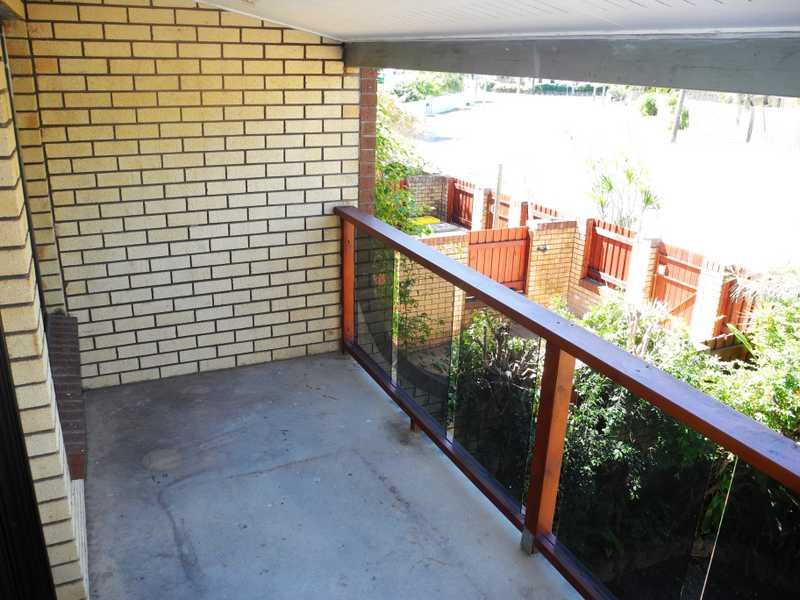 Unit 2/26 Beach Avenue TANNUM SANDS 10
