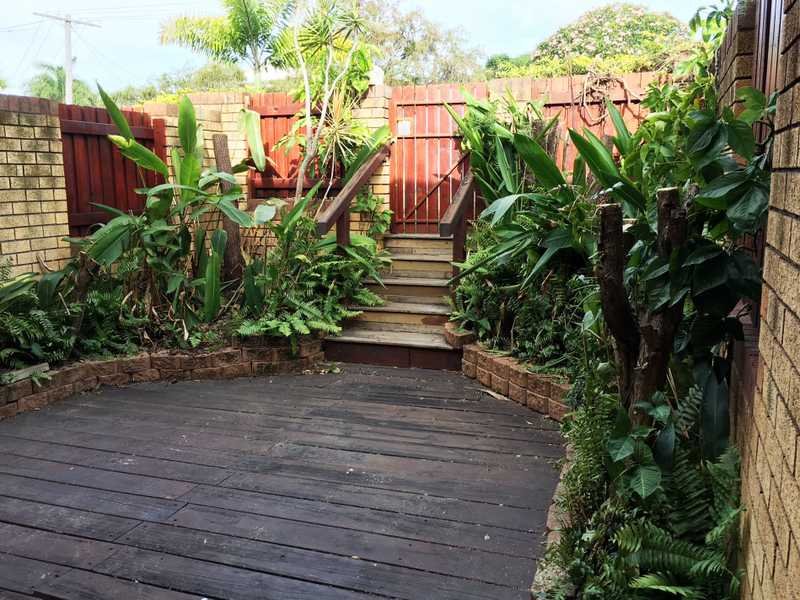 Unit 2/26 Beach Avenue TANNUM SANDS 13