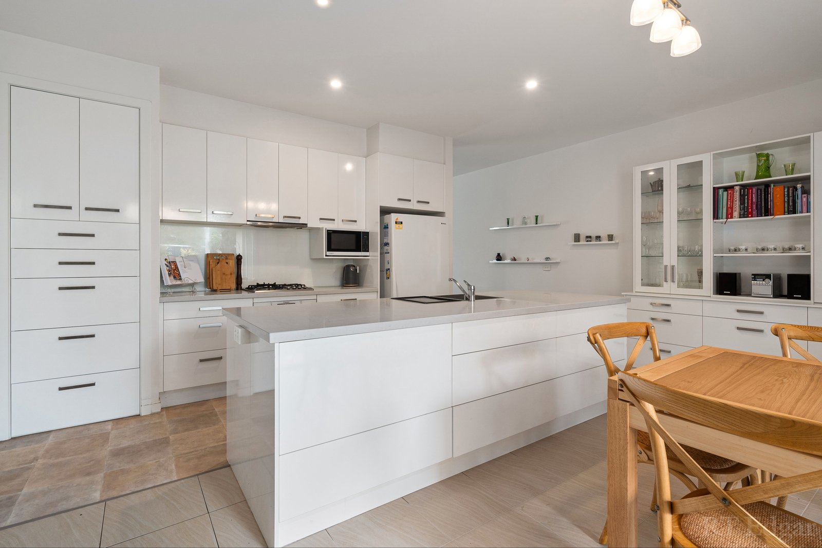 Real Estate and Property in Unit 2/29 Hygeia Street, Rye, VIC