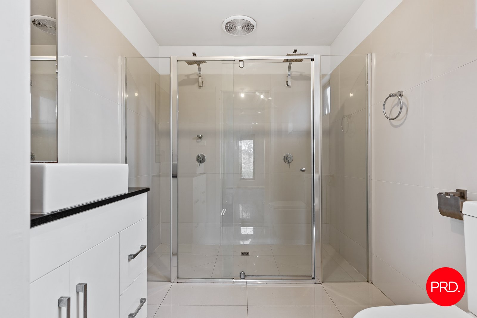 Unit 2/3 High Street KANGAROO FLAT 7