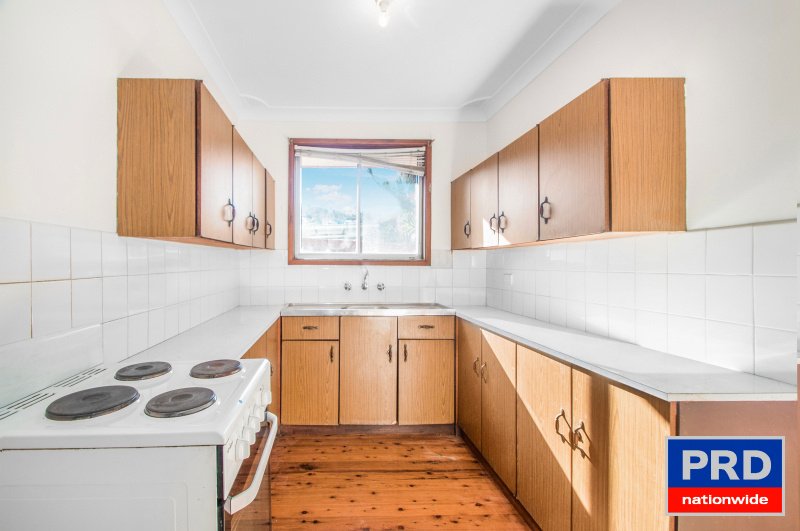 Unit 2/3 Rachel Crescent UNANDERRA 2