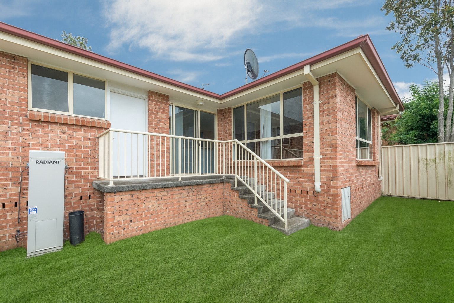 Unit 2/33A Mt Brown Rd  DAPTO 8