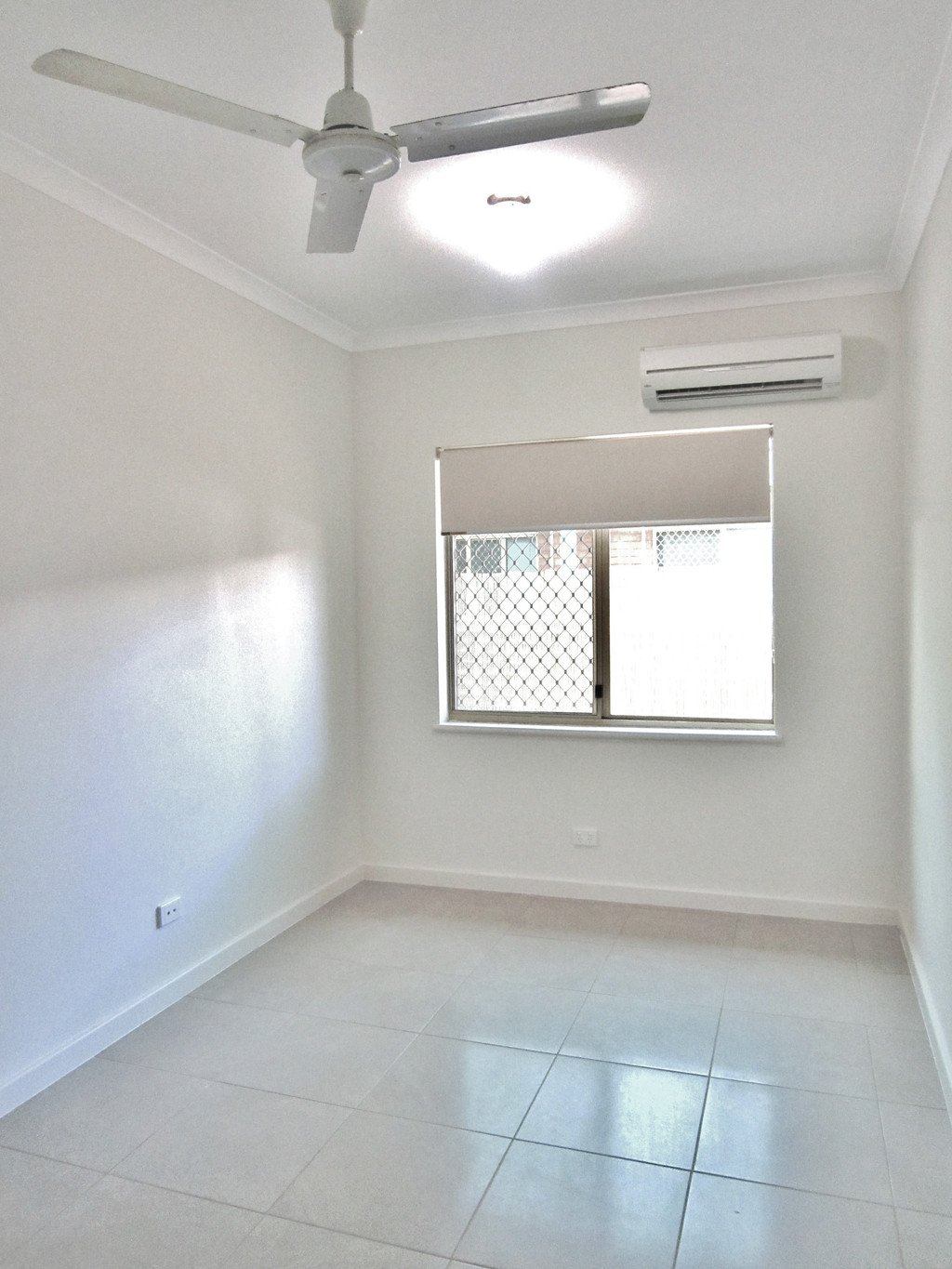 Unit 2/37 Taylor Road CABLE BEACH 5