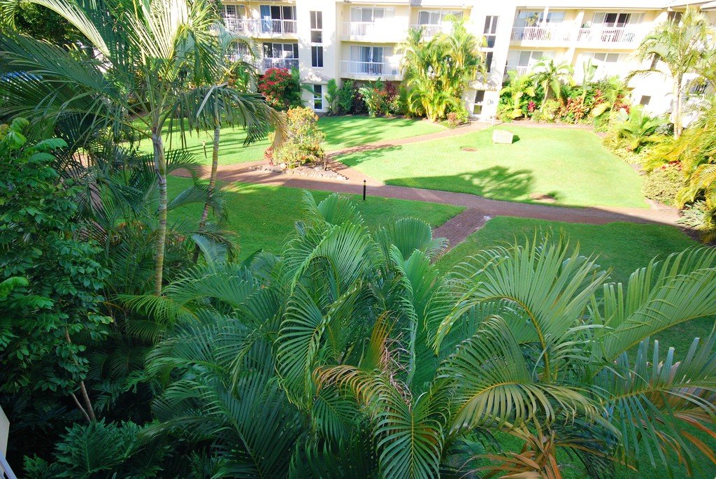 Unit 241/19 Burleigh Street BURLEIGH HEADS 9