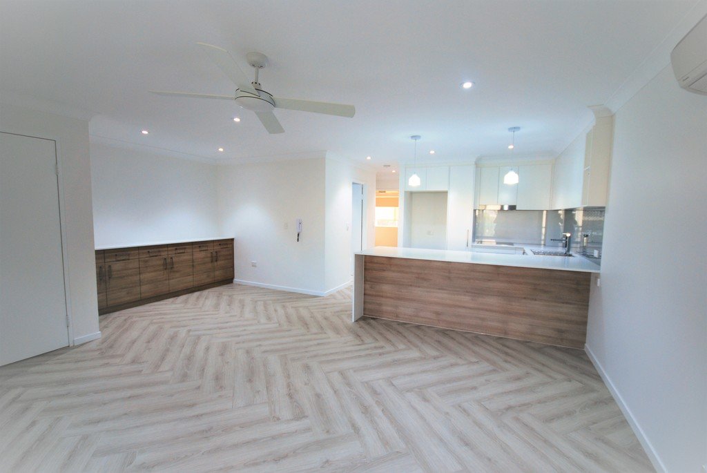 Unit 241/19 Burleigh Street BURLEIGH HEADS 3