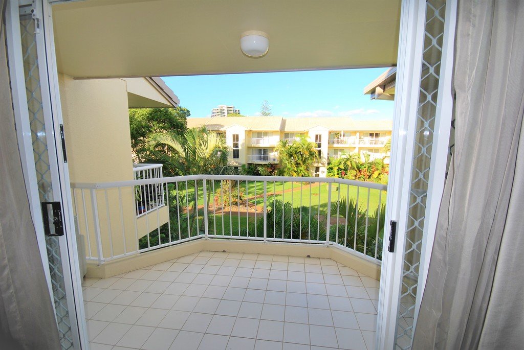 Unit 241/19 Burleigh Street BURLEIGH HEADS 7