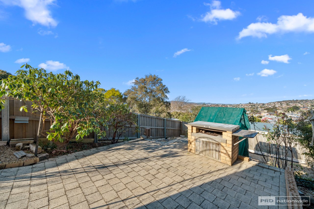 Unit 2/41a O'Brien Street GLENORCHY 17