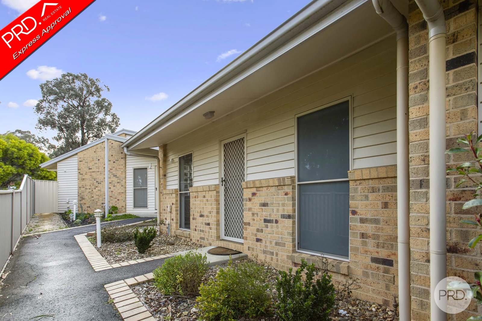 Unit 2/50 Mistletoe Street GOLDEN SQUARE 2