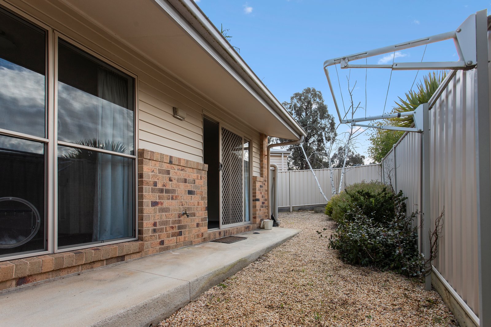 Unit 2/50 Mistletoe Street GOLDEN SQUARE 7
