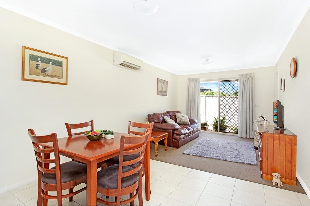 Unit 2/50 Mistletoe Street GOLDEN SQUARE 3