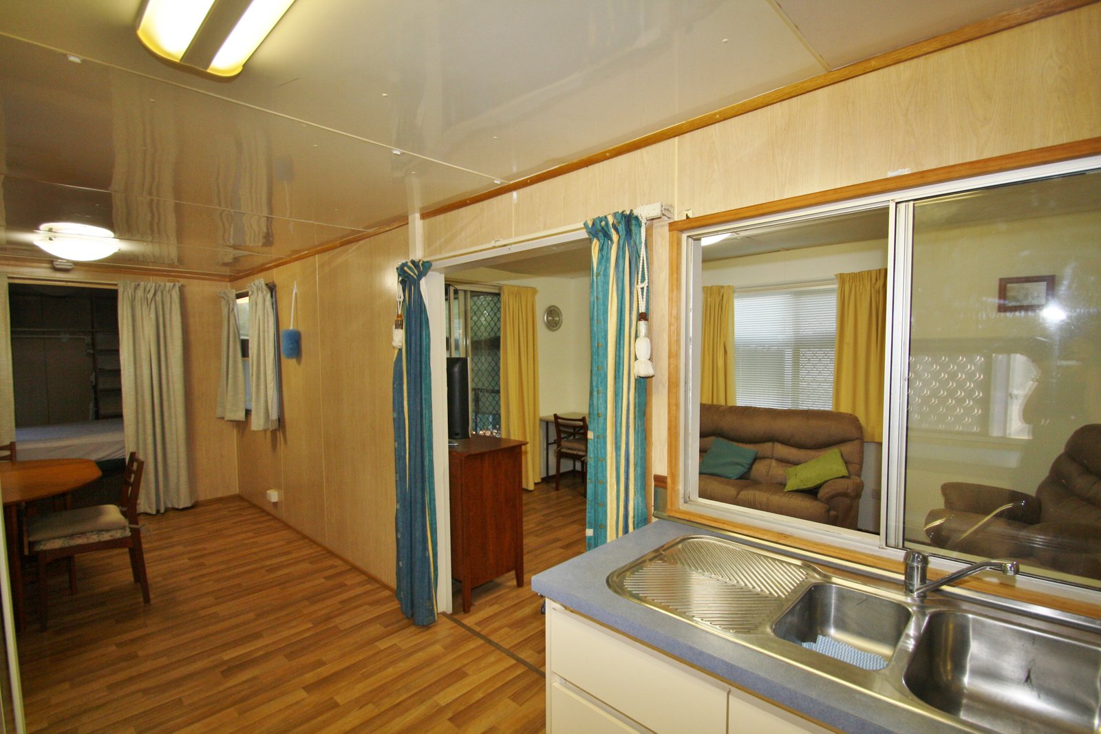 Unit 25/122 Port Drive CABLE BEACH 11