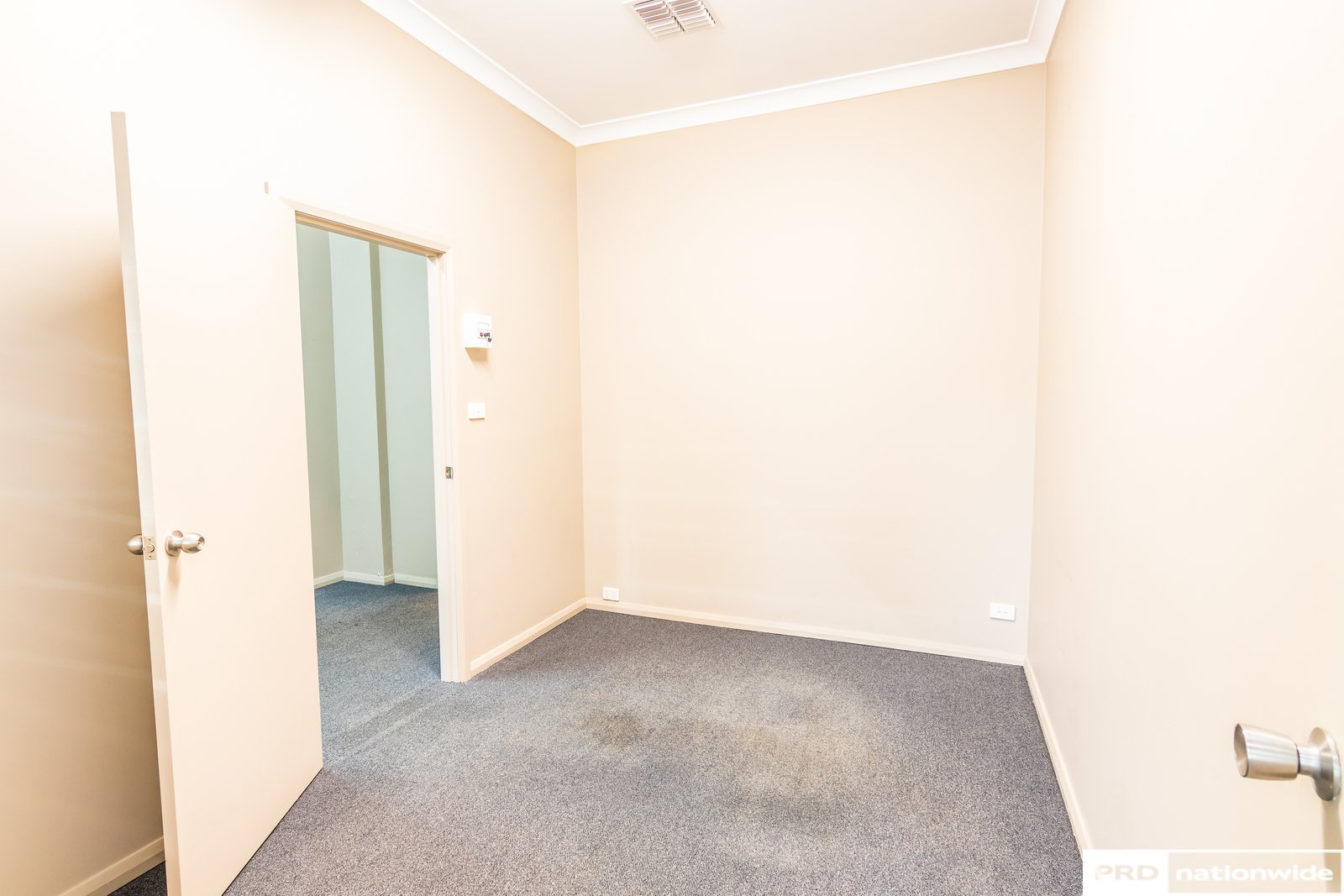 Unit 2/86 Bridge Street TAMWORTH 9