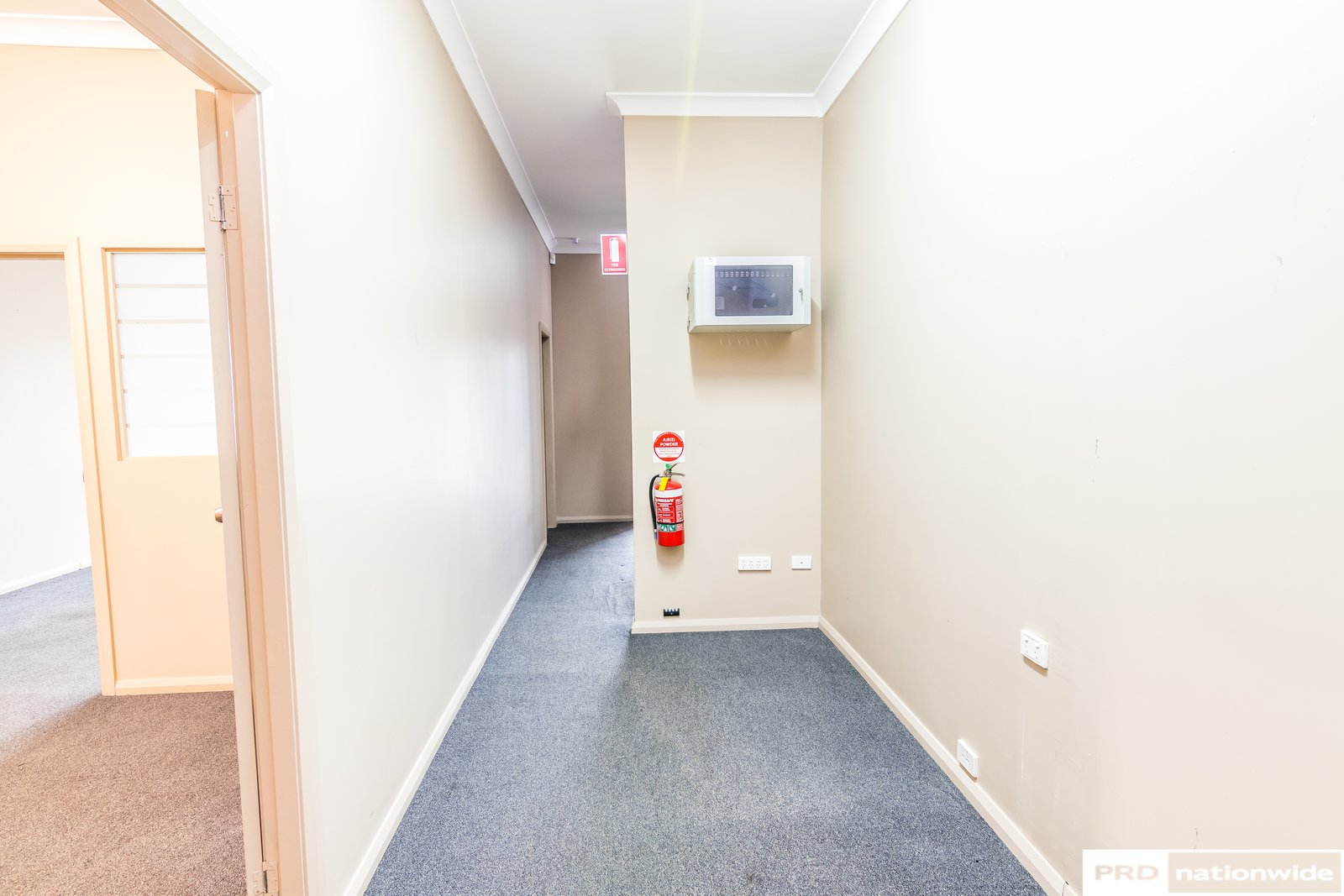 Unit 2/86 Bridge Street TAMWORTH 12