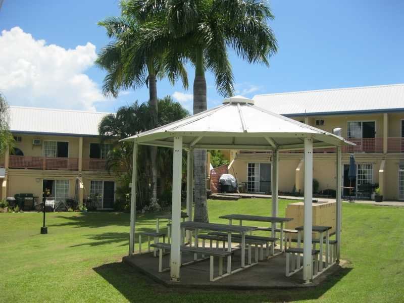 Unit 29/11 Island Drive CANNONVALE 3