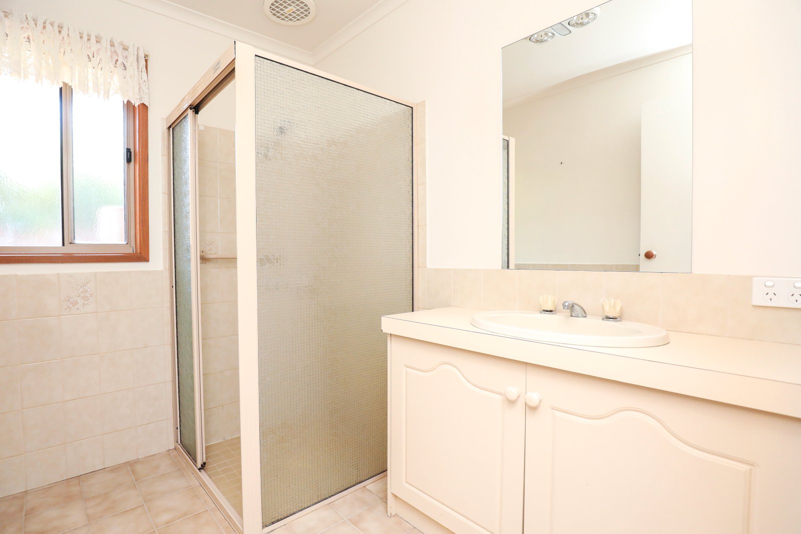 Unit 3, 26 Batey Crescent MILDURA 8