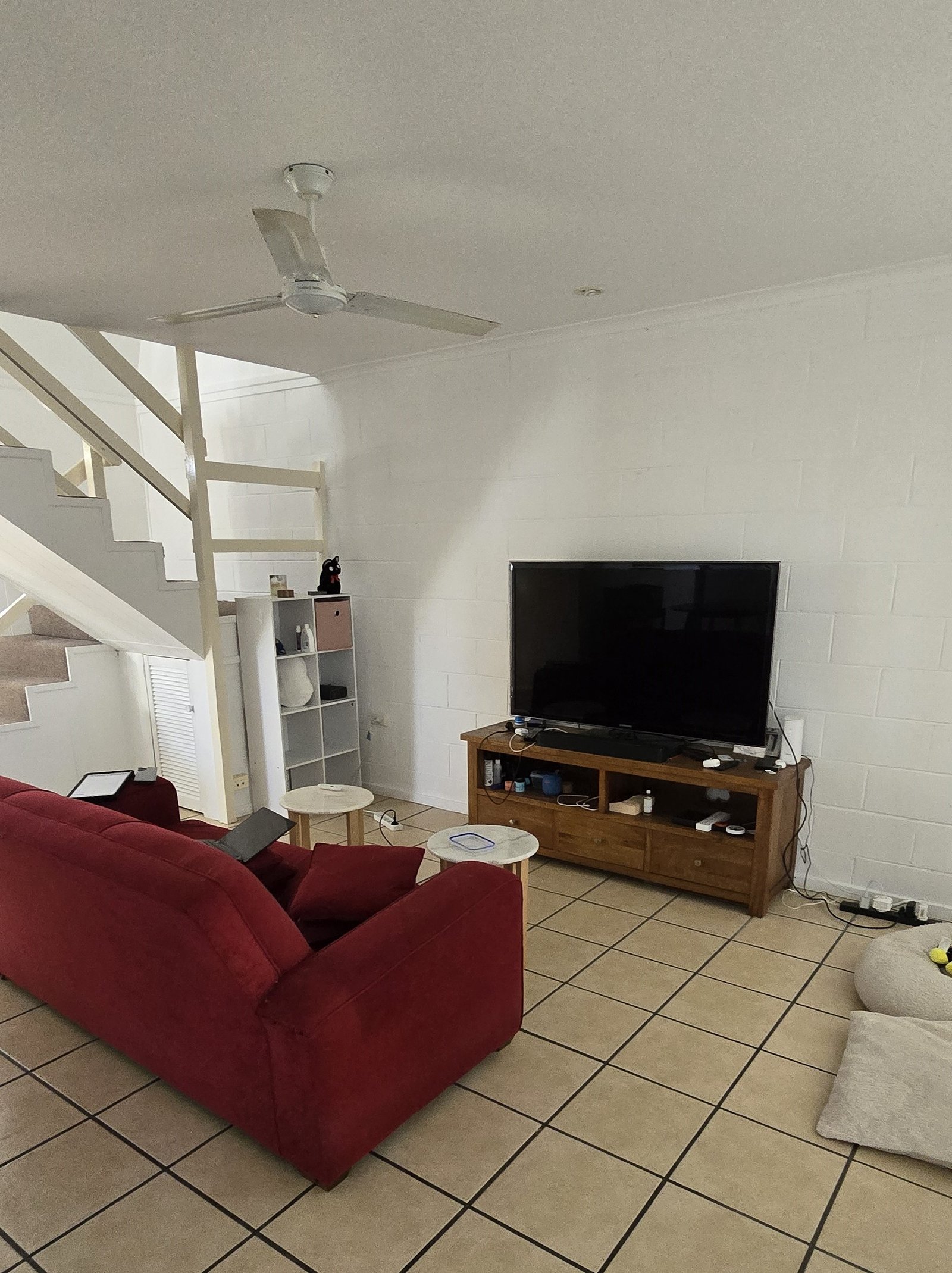 Unit 3/10 Hibiscus Street  URANGAN 5