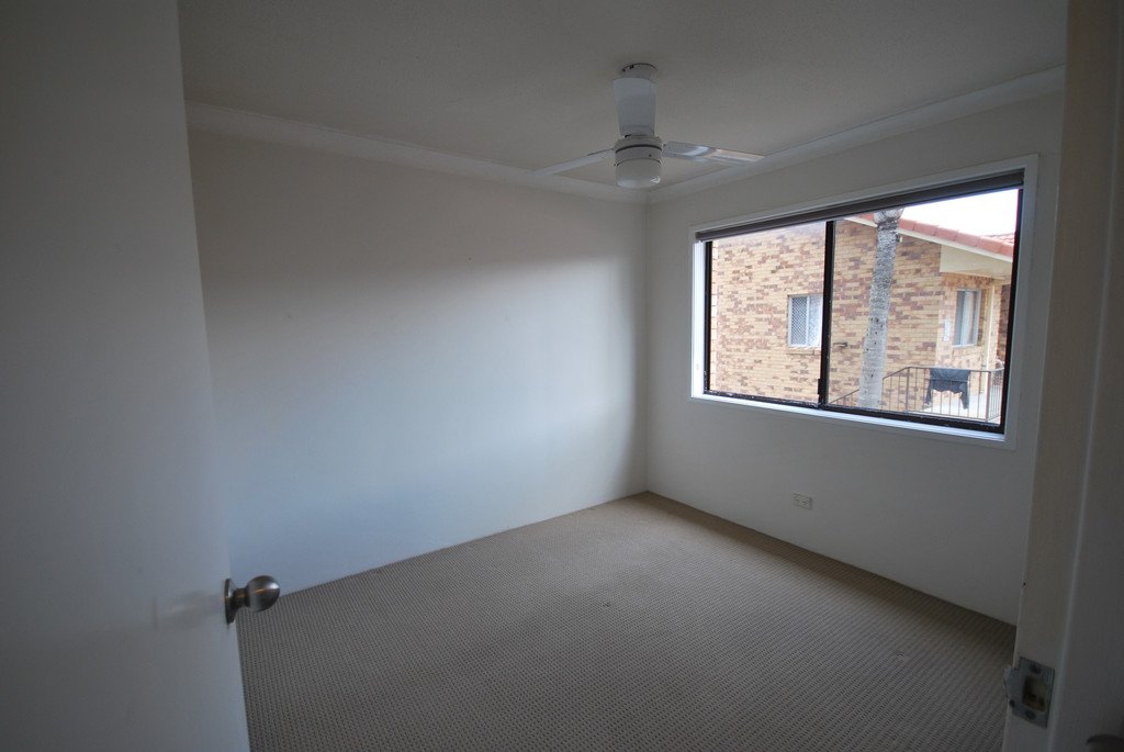 Unit 3/10 Mountain View Ave  MIAMI 8
