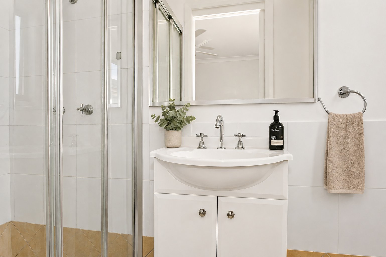 Unit 3/122 Bong Bong Road HORSLEY 6