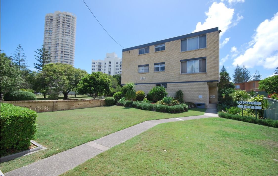 Unit 3/1971 Gold Coast Highway BURLEIGH HEADS 8