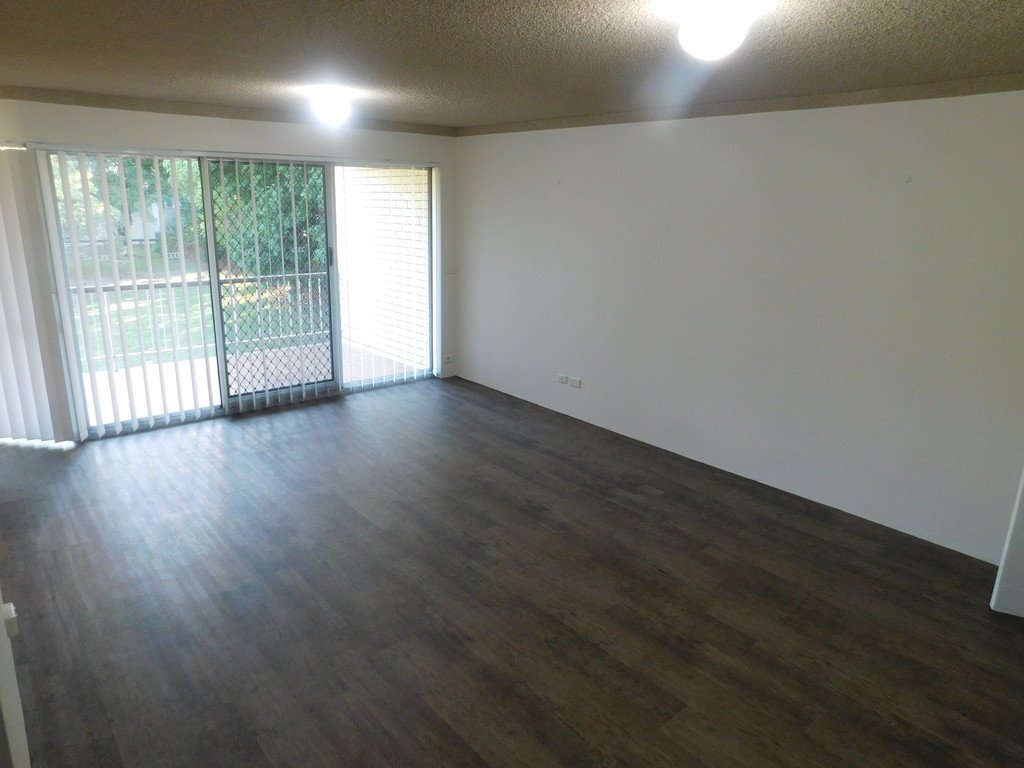 Unit 3/1971 Gold Coast Highway BURLEIGH HEADS 2