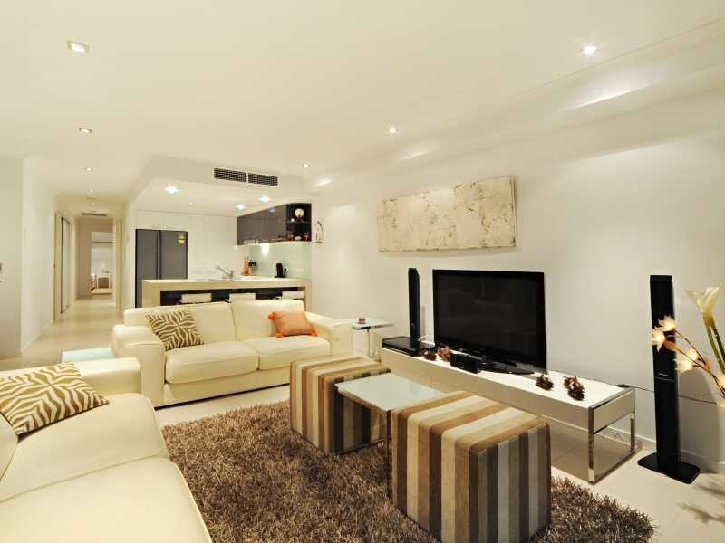 Unit 323 Shingley Drive CANNONVALE 2