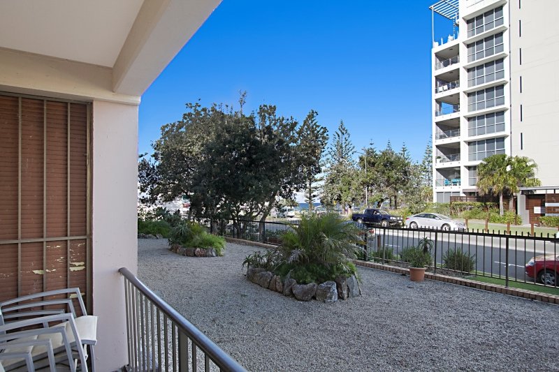 Unit 3/276 The Esplanade "Seventh Avenue Apartments"  BURLEIGH HEADS 1