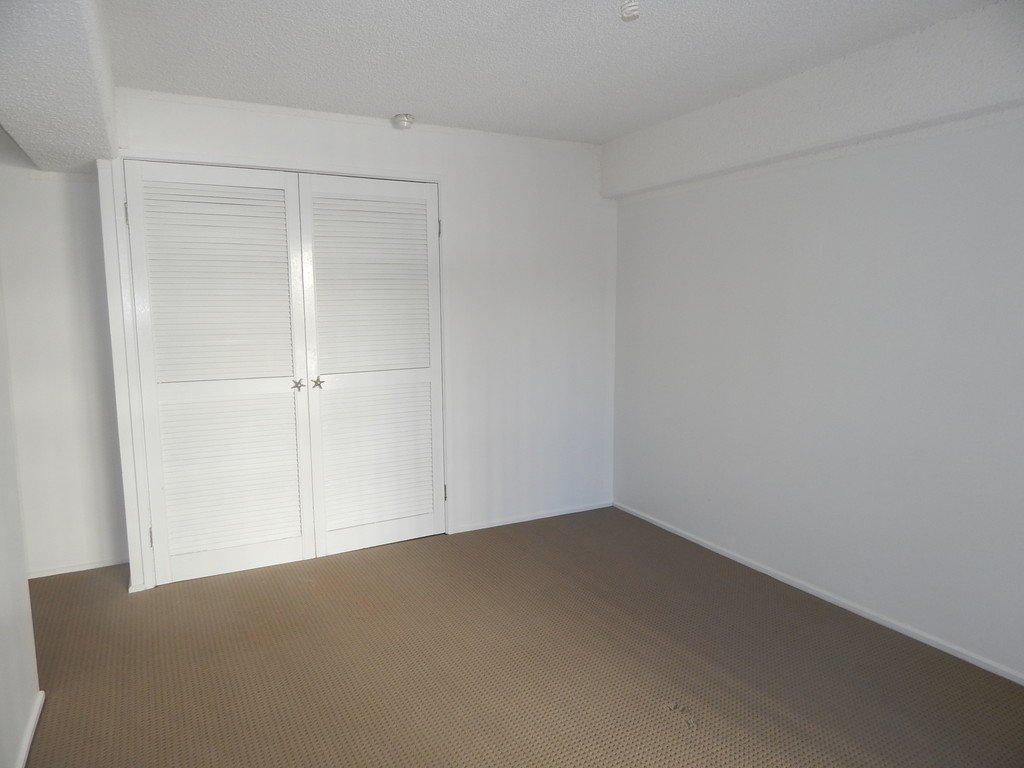 Unit 3/276 The Esplanade "Seventh Avenue Apartments"  BURLEIGH HEADS 7