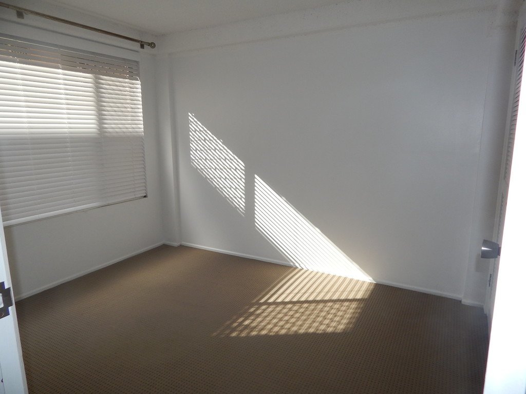 Unit 3/276 The Esplanade "Seventh Avenue Apartments"  BURLEIGH HEADS 8