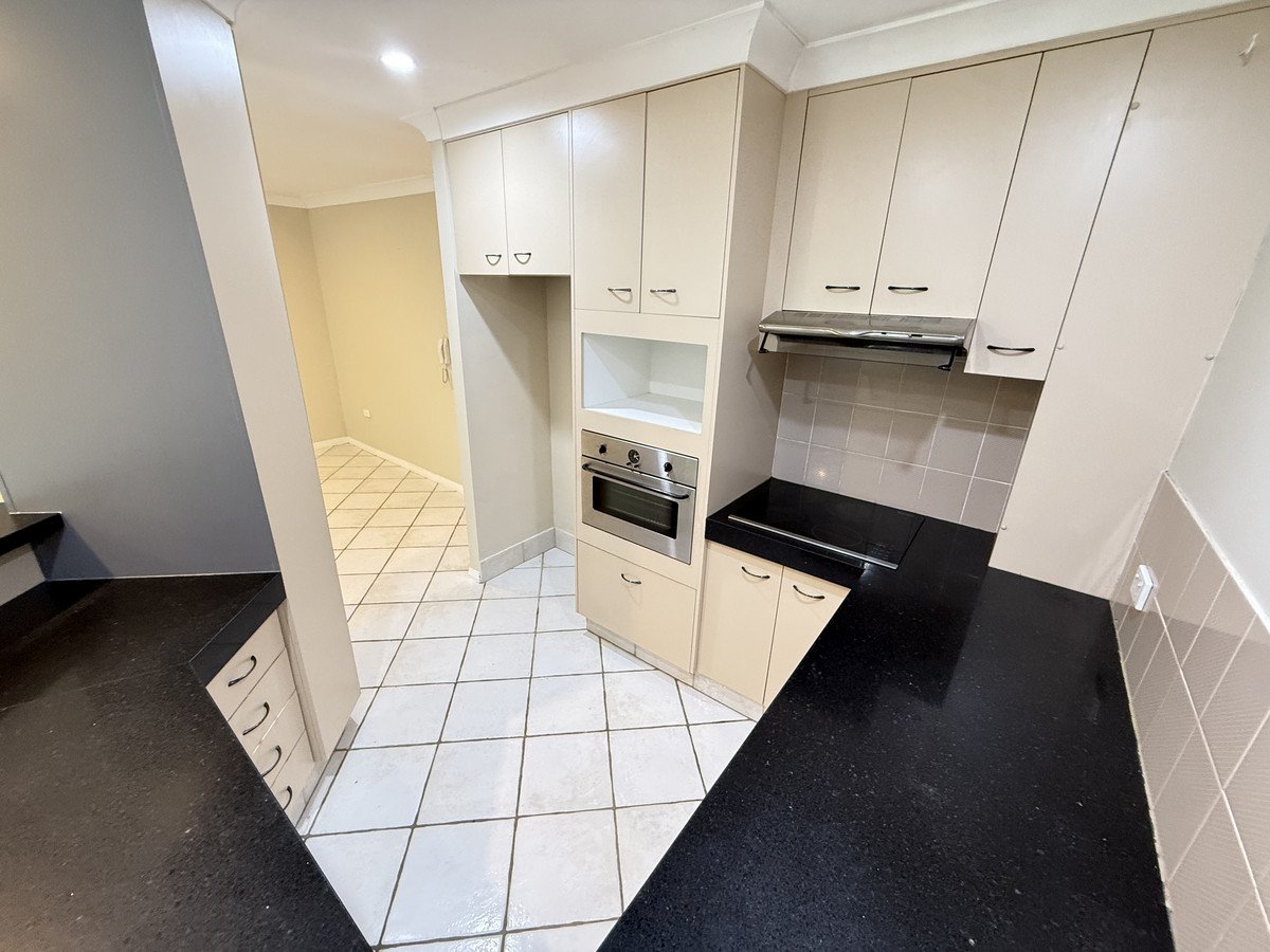 Unit 347/15 Burleigh Street BURLEIGH HEADS 12