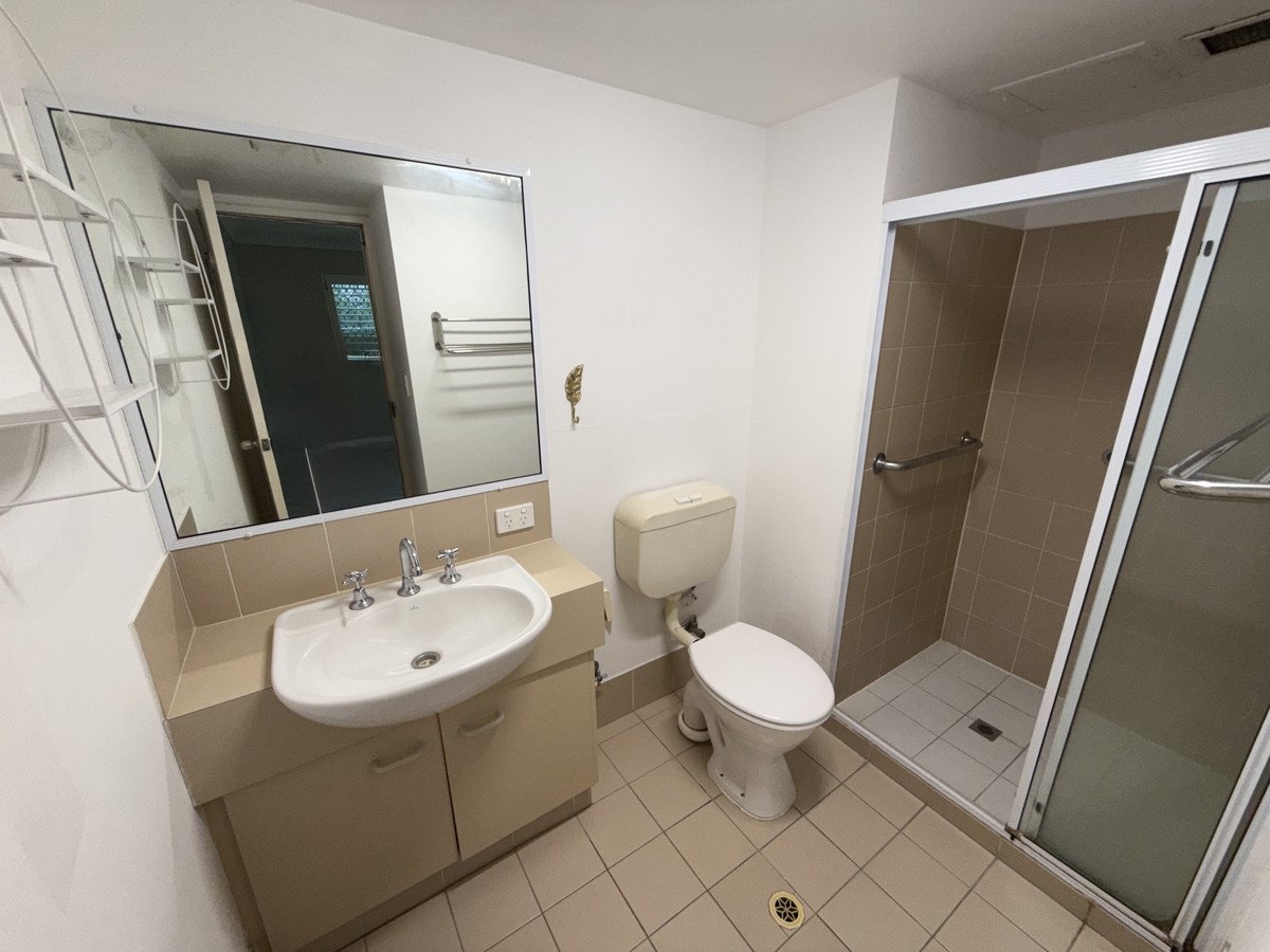 Unit 347/15 Burleigh Street BURLEIGH HEADS 17