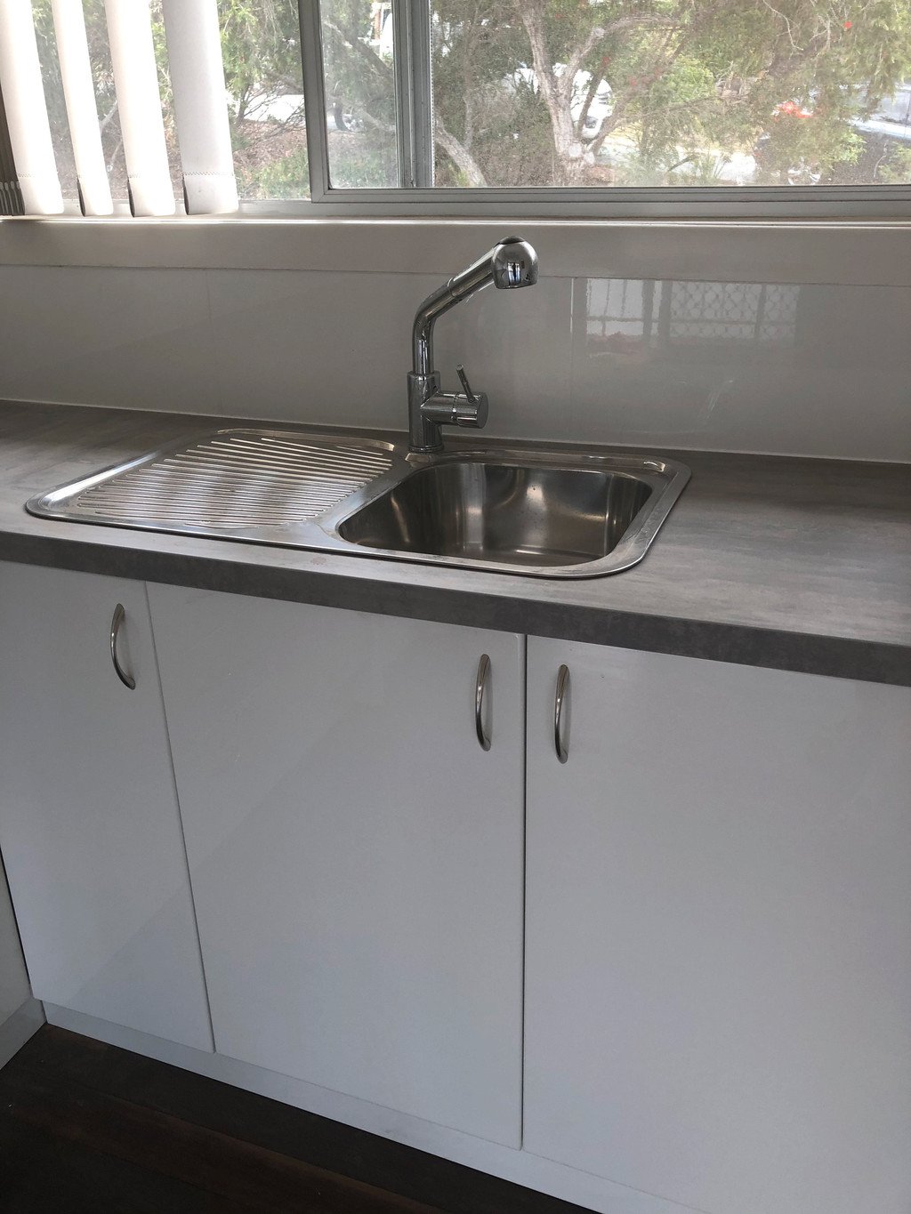 Unit 3/51 Hayle Street BURLEIGH HEADS 3