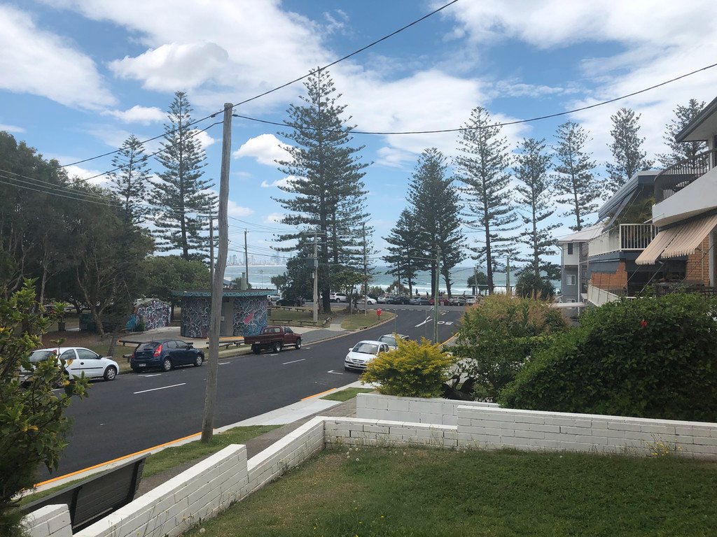 Unit 3/51 Hayle Street BURLEIGH HEADS 13