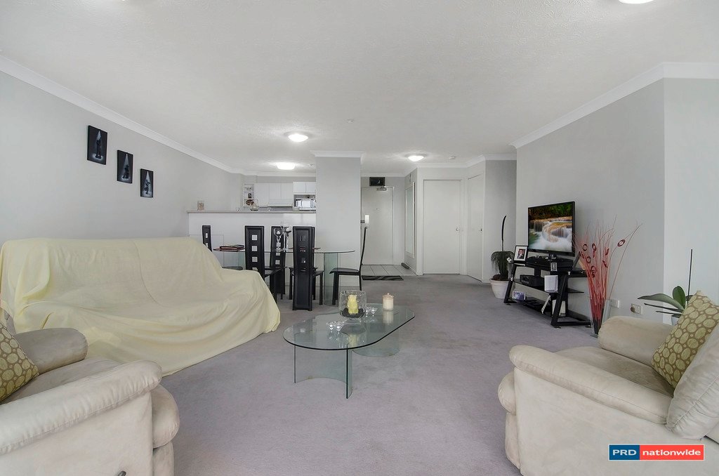 Unit 38/56 Hooker Bvd BROADBEACH 7