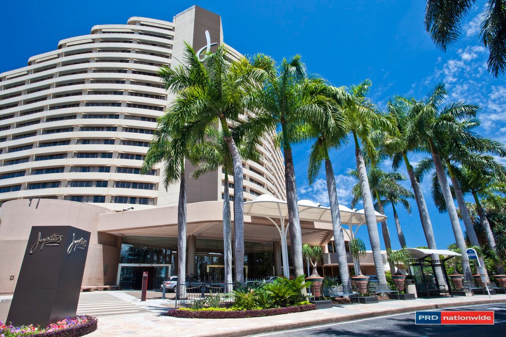 Unit 38/56 Hooker Bvd BROADBEACH 23