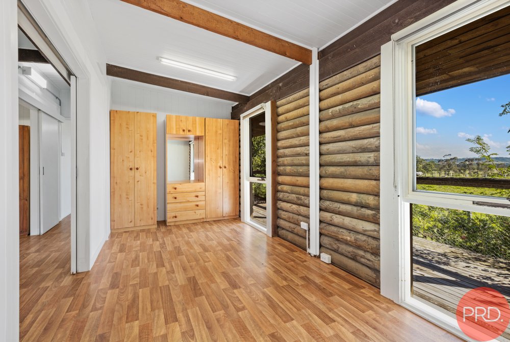 unit 4/107 Windermere Road LOCHINVAR 5