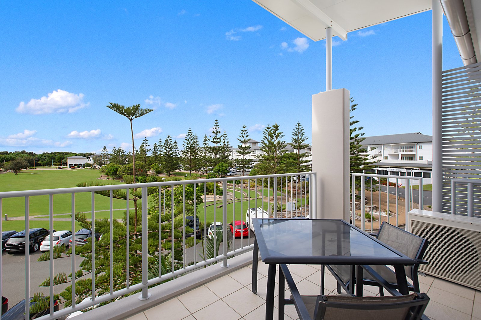 Unit 4310 "Peppers Resort" 1-25 Bells Boulevard KINGSCLIFF 3
